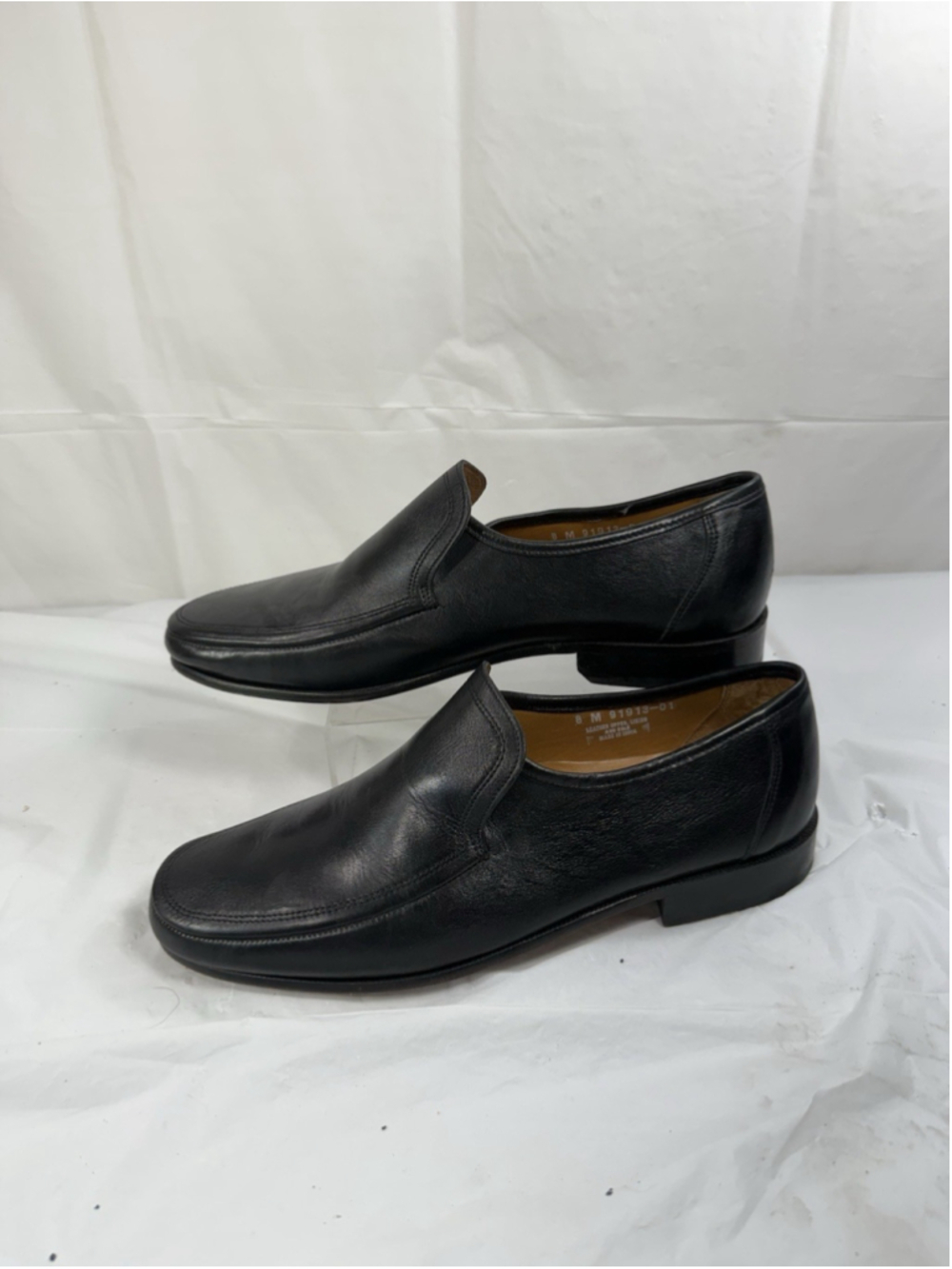 BRASS BOOT 91913-01 MEN'S BLACK LEATHER SLIP-ON all LOAFERS SIZE 8 M